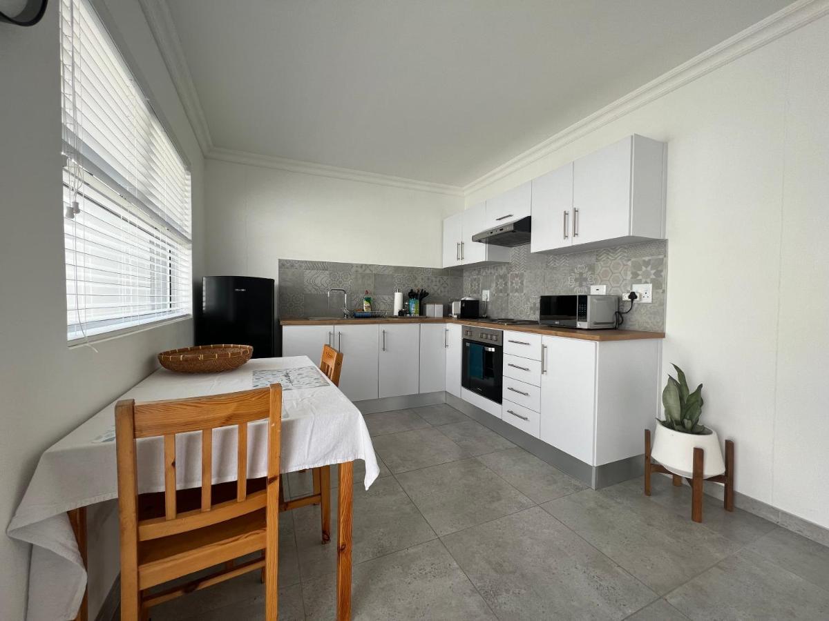 Auobcorner Apartment วัลวิสเบย์ ภายนอก รูปภาพ